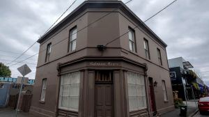 Mr Kennett's office at 69 Balmain Street, Cremorne.