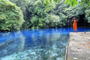 Nothing can prepare you for the beauty of Vanuatu's Blue Holes.