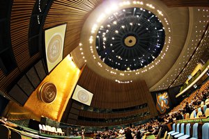 United Nations General Assembly hall. The General Assembly building holds the General Assembly Hall which has a seating capacity of 1,800. At 165 ft (50 m) long by 115 ft (35 m) wide, it is the largest room in the complex.