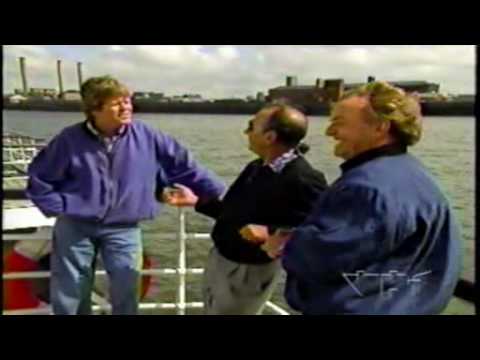 Peter Noone interviews Gerry Marsden and Freddie Garrity