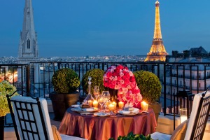 Four Seasons Hotel George V Paris.