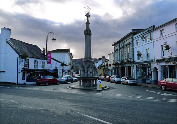 Photos of Crickhowell (Crucywel), Powys, Mid Wales, UK - street views, architecture and town scenes