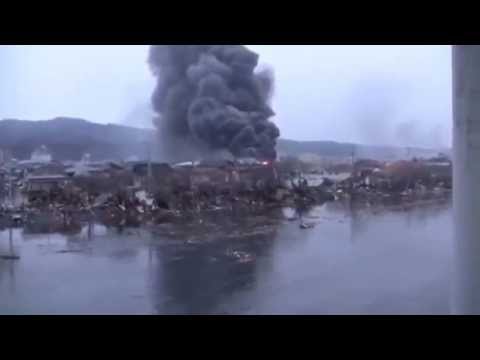 JAPAN TSUNAMI  3/11 in English: from START to END