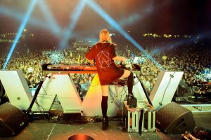 Alison Wonderland plays the Falls Festival at Lorne in December 2016. 