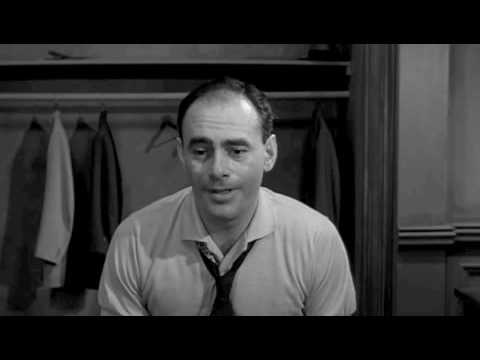 Martin Balsam in 12 Angry Men