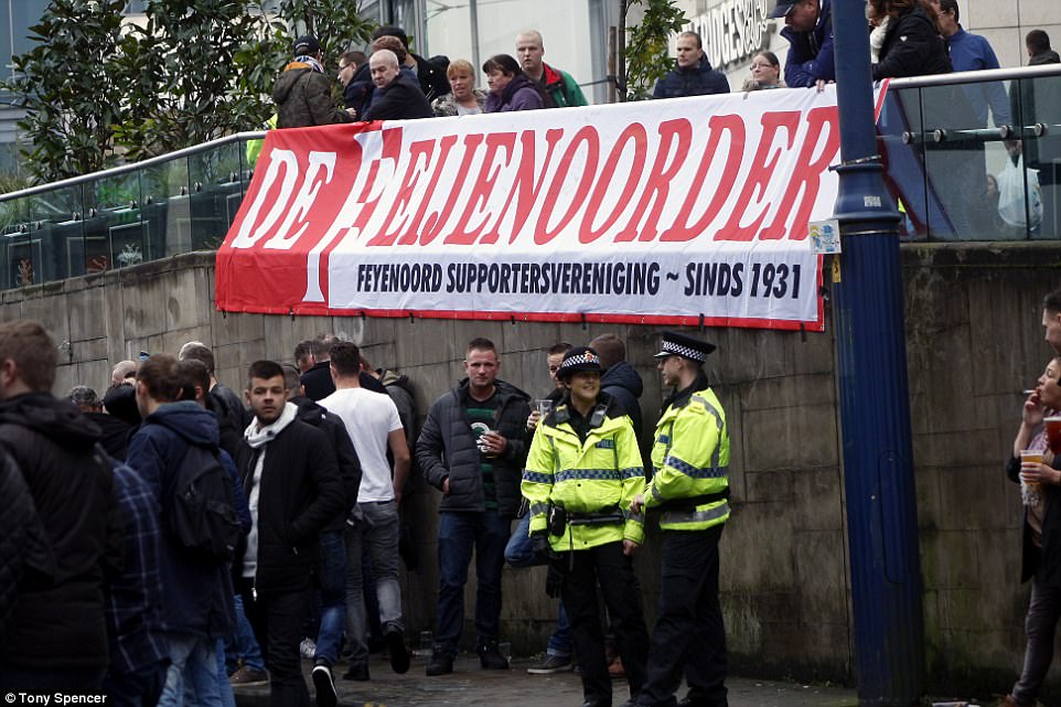 Members of the Feyenoord supporters association unveiled a huge banner in the early afternoon