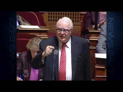 Décès de Pierre Mauroy: retour sur sa carrière politique - 07/06