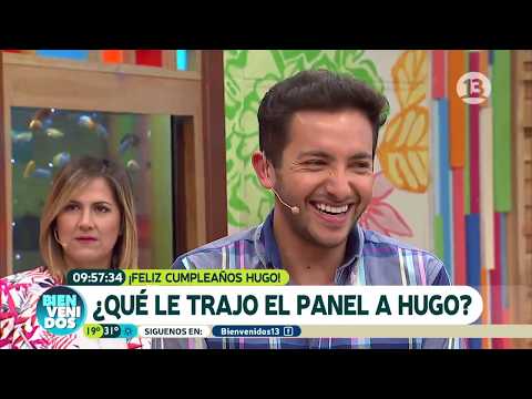 ¡El panel llenó de regalos a Hugo Valencia! (Parte 2) | Bienvenidos