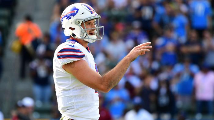 Buffalo Bills v Los Angeles Chargers