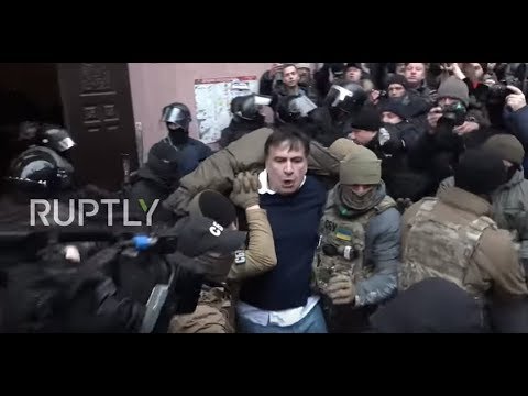 Ukraine: Saakashvili detained as supporters clash with police in Kiev