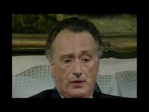 Yes Prime Minister S01E01 - Grand Design