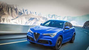 2018 Alfa Romeo Stelvio Quadrifoglio