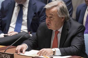 Secretary-General Antonio Guterres delivers remarks at the Security Council meeting on Maintenance of international peace and security: addressing the complex contemporary challenges to international peace and security in  New York,20 December 2017