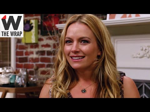 ‘Weird Loners’ Star Becki Newton on ‘New Girl’ Comparisons and ‘Ugly Betty’ Reunion