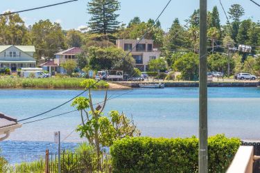 How to get a waterfront in Sydney for under $700,000