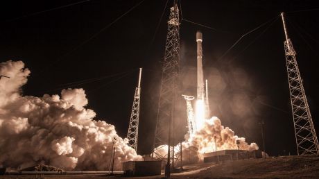 SpaceX launches secret mission code named Zuma.