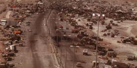 Thousands of deserting soldiers and civilians massacred by the US on the Basra r