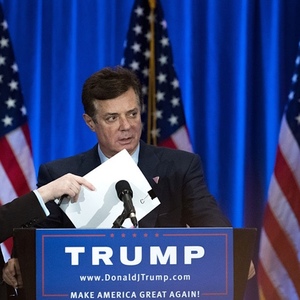 Former Trump Campaign Manager Paul Manafort Surrenders To Feds