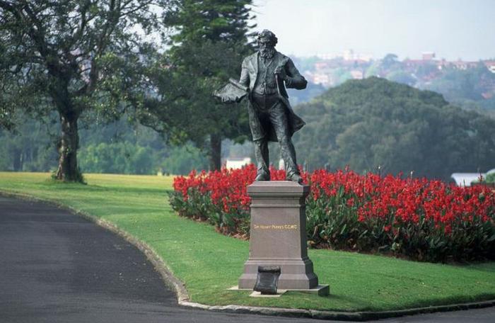 Statue of Henry Parkes in Centennial Park