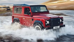 Land Rover Defender V8 Works