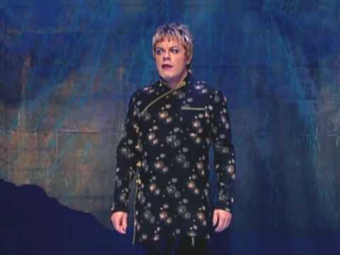 Eddie Izzard Dress to Kill - War