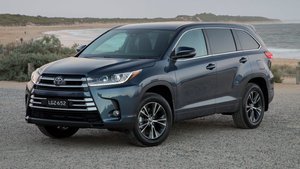 2018 Toyota Kluger GX.