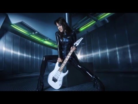 Jen Majura EPK