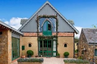 Right house, wrong place: This historic Melbourne property doesn't fit