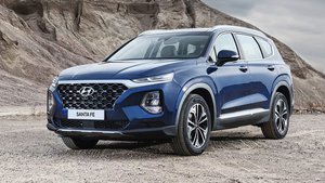 2018 Hyundai Santa Fe.