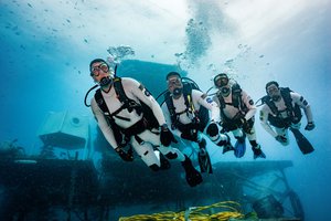 The crew taking part in NEEMO 22, the 22nd NASA Extreme Environment Mission Operations mission, consists of astronauts, technicians and scientists who are now on board the Aquarius underwater habitat off the coast of Florida, 19 June 2017.