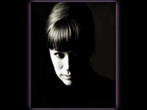 Astrud Gilberto Featuring Chet Baker - FAR AWAY