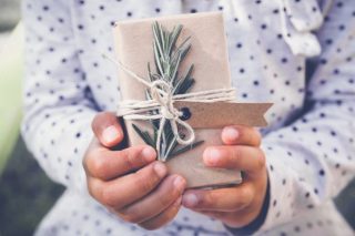 'There is nothing uglier': Items you should never buy as gifts