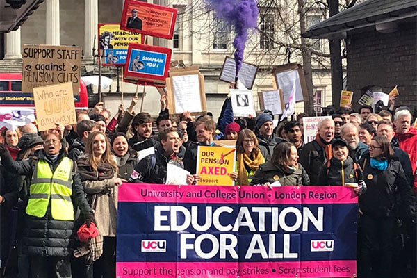 UCU university strikers 7 March 2018