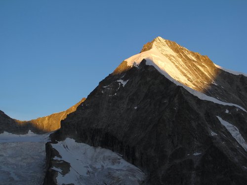 Early morning light on Grand Cornier