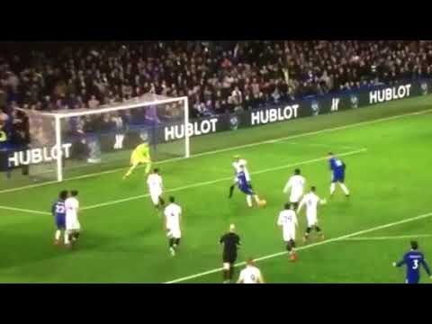 Tomkins amazing block Chelsea vs Crystal Palace 10/3/18