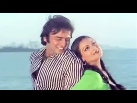 Aaj Kal Paon Zameen Par - Lata Mangeshkar, Ghar, Romantic Song