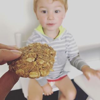 Love this photo from @raisingspencer and the life cycle! Mum ate our #boosterbiscuits when this lad was a newborn. Now he is a toddler and wants to munch on the cookies his mum has just made to boost her milk supply for the new baby!  Feels amazing that we’ve helped Mum breastfeed both of her children.
. Good job Abbey! 👌🏻
.
#lactationcookies #boosterbiscuits #breastfeedingmama #breastfeeding #milkbooster