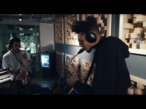 Fkj & Masego - Tadow