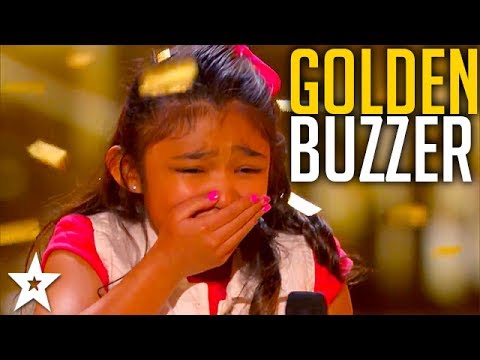 Girl on Fire Angelica Hale Gets the Guest GOLDEN BUZZER!