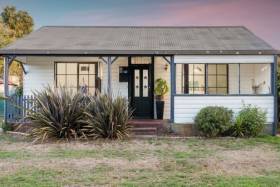 13 cute homes for less than $250,000 that will inspire a move to the country