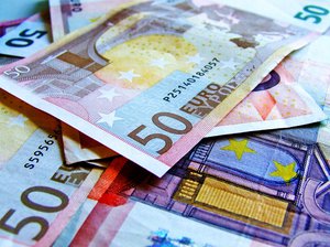 Euro currency banknotes bills