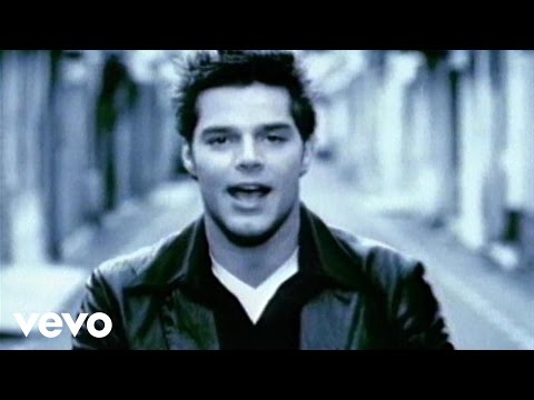 Ricky Martin - María (Video (Spanglish) (Remastered))