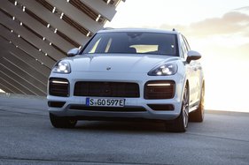 Porsche's new SUV with hypercar technology