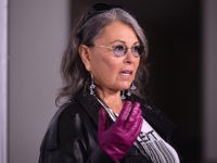 Roseanne Barr: Kanye West Right About Obama Failing to Fix Chicago’s ‘Corrupt Establishment’