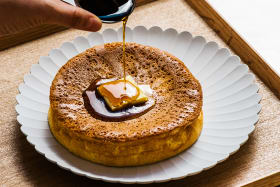 Here's how to make the fluffiest 'souffle' hotcakes