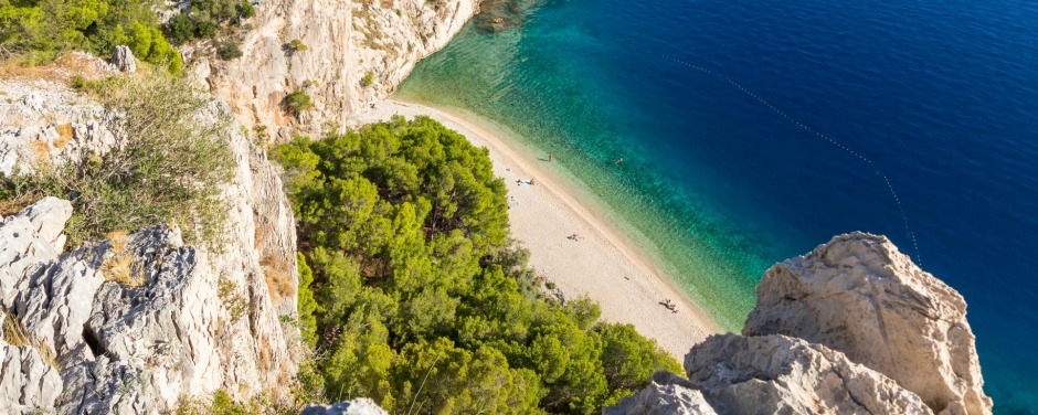 MFJEGC Elevated view over Nugal Beach near Makarska, Croatia, Europe