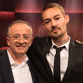 Daniel Johns admits self-medication with booze led to public breakdown