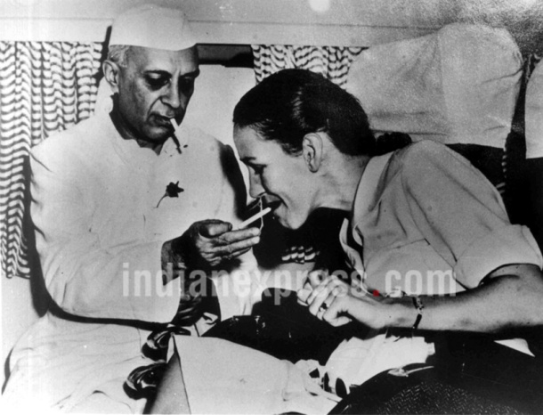 jawaharlal nehru, nehru, nehru gandhi, nehru first prime minister, nehru gandhi photos, nehru edwina photos, nehru indira gandhi photos, nehru mountbattten photos, nehru rare photos, nehru death anniversary, jawaharlal nehru rare pics, india news, nehru historic photos, nehru news, latest news