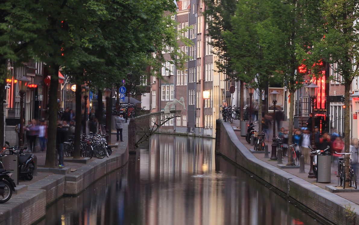 Joris Laarman - Visual of Canal with bridge