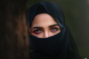 Woman hijab headscarf portrait girl veil eye